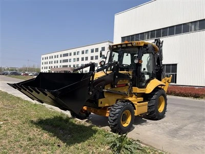 388T bager nakladalec z žlico 6 v 1, teleskopsko roko